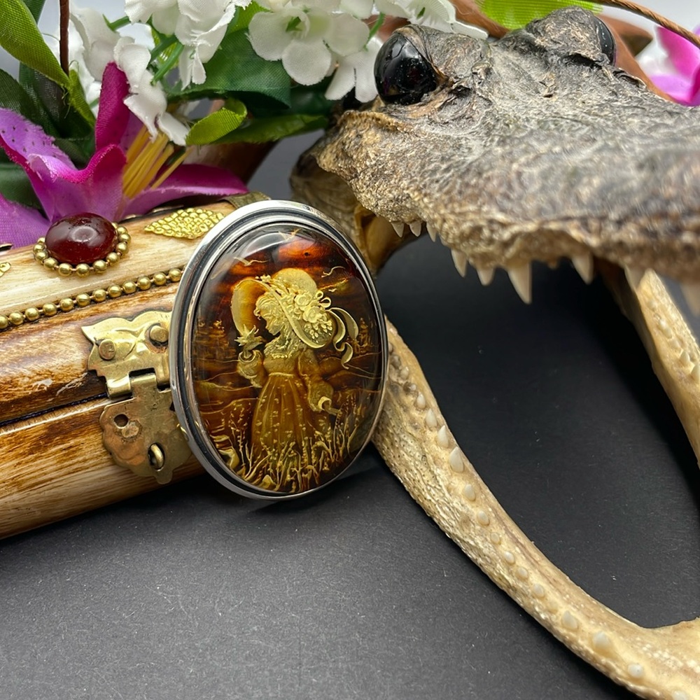 Signed carved Amber in Sterling Brooch/pendant crossover 🔥